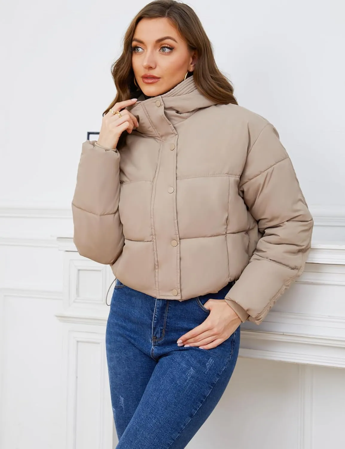 Gihuo Women's Cropped Puffer Jacket Zip Up Hooded Quilted Jackets Winter Short Padded Coat Outerwear