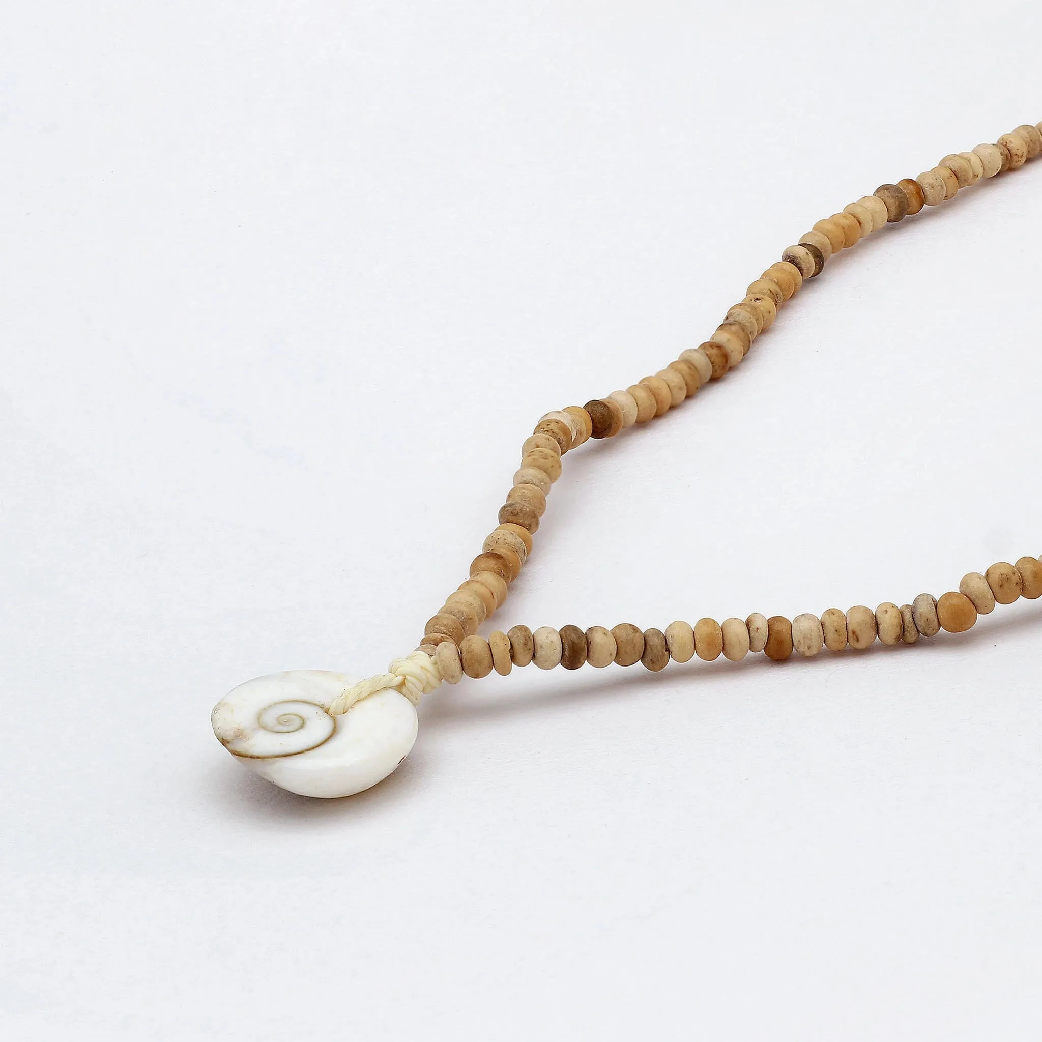 Natural Wood Shiva Shell Choker Necklace
